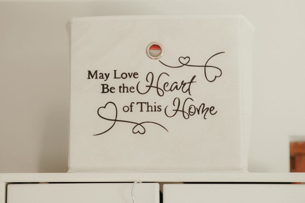 Tabla sa ljubavnim tekstom